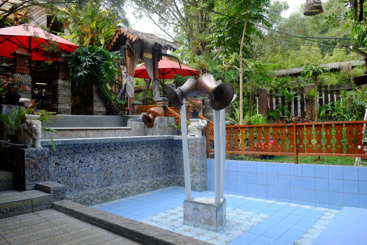 Badjoeri Ethnic Wooden Bandung